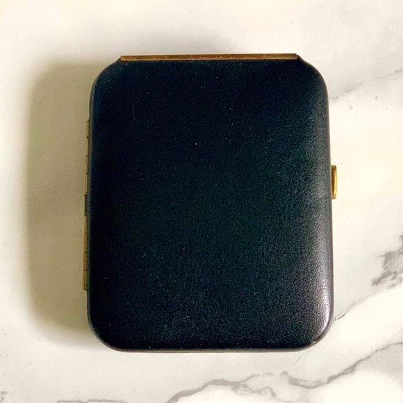 BUXTON Vintage Black Genuine Leather Key-Tainer key holder NWT unisex - Picture 8 of 9